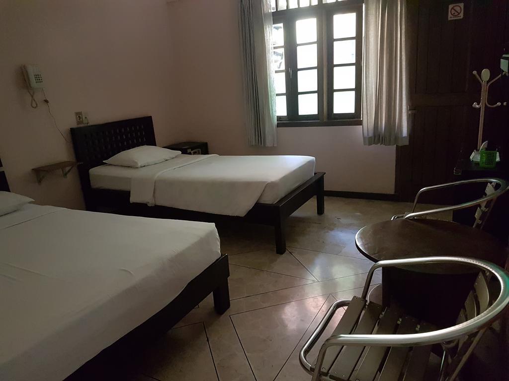 מאלאנג Peye Guesthouse מראה חיצוני תמונה